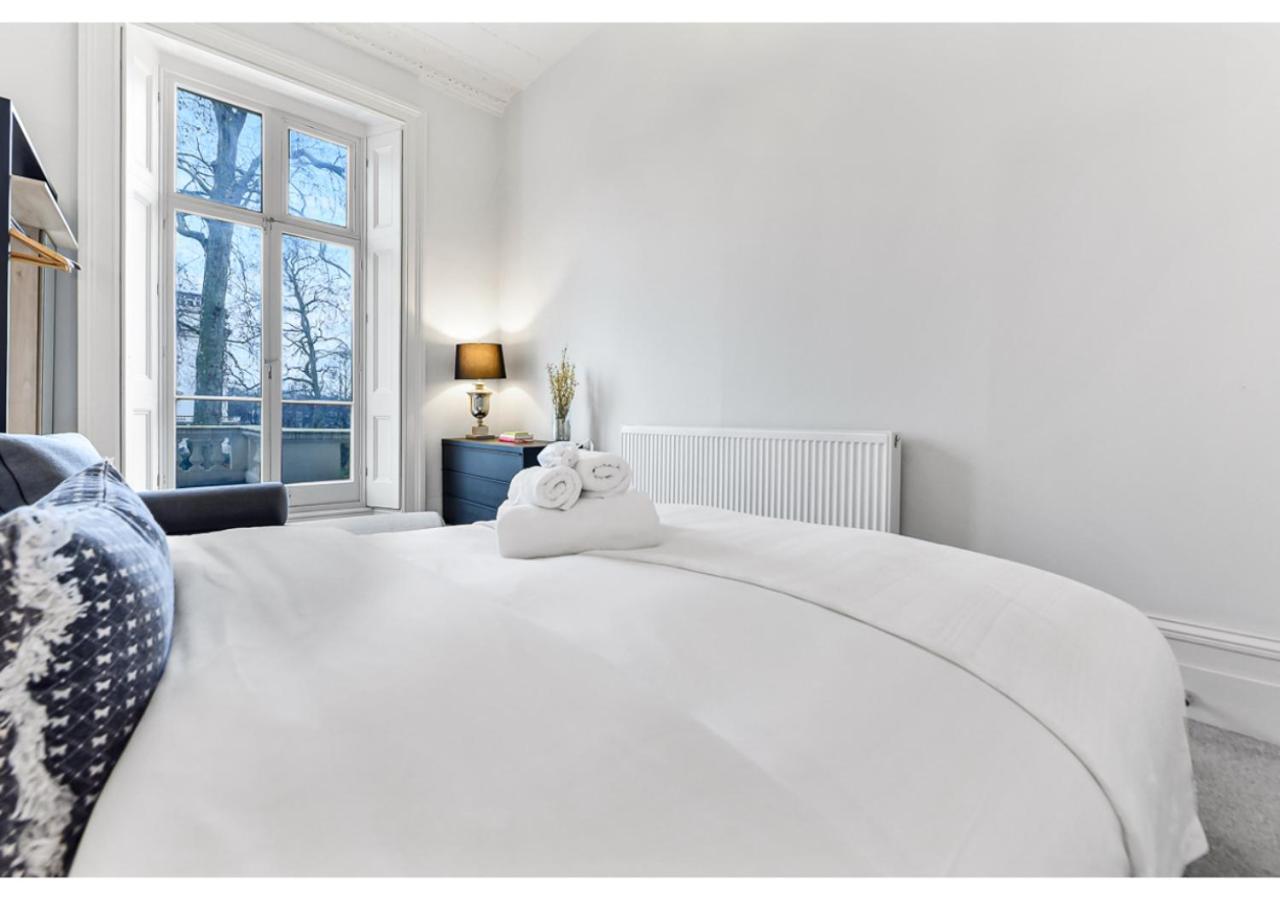 Apartament Upscale Urban Haven: Luxury Flat Londyn Zewnętrze zdjęcie